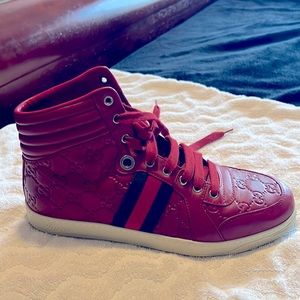 Gucci,size 8,Red